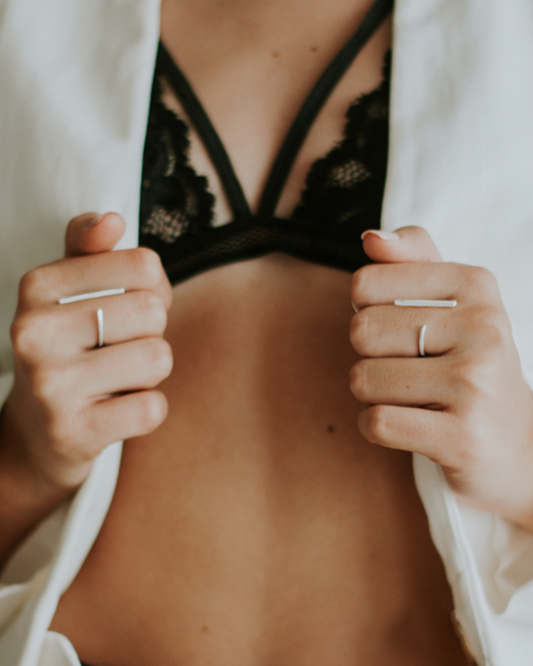 LINE - Anillo en plata .925 - Dinur Estudio de Joyería