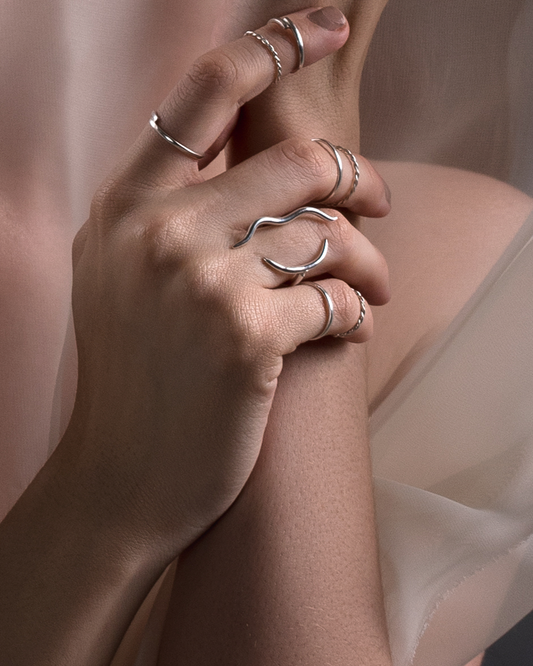 MARIE - Anillo en plata .925 - Dinur Estudio de Joyería